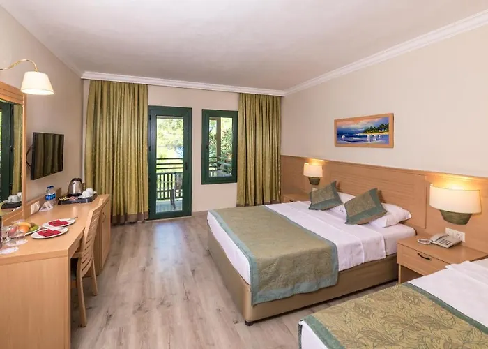 Курортный комплекс Grand Yazici Club Marmaris Palace