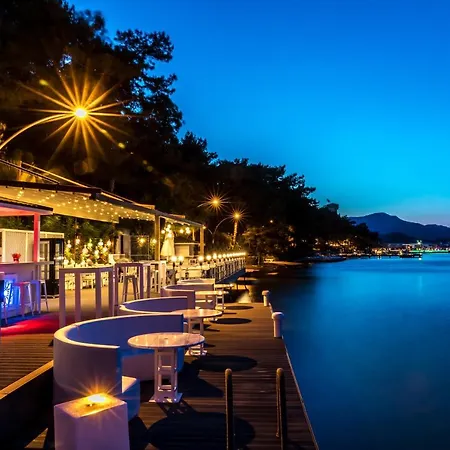 Grand Yazici Club Palace 4* מרמריס