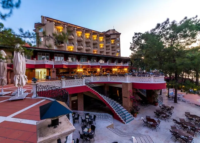 Rezort Grand Yazici Club Marmaris Palace 4*