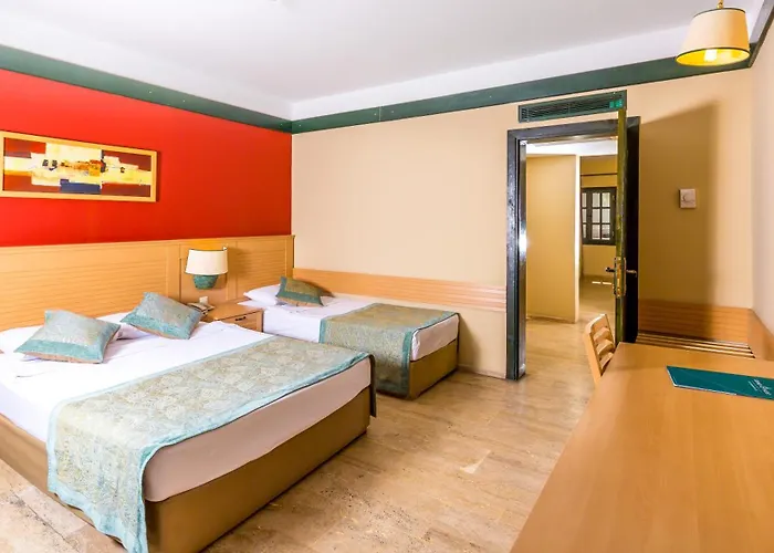 Grand Yazici Club Marmaris Palace Rezort 4*