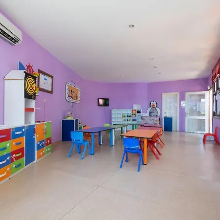 Grand Yazıcı Club Palace 4*